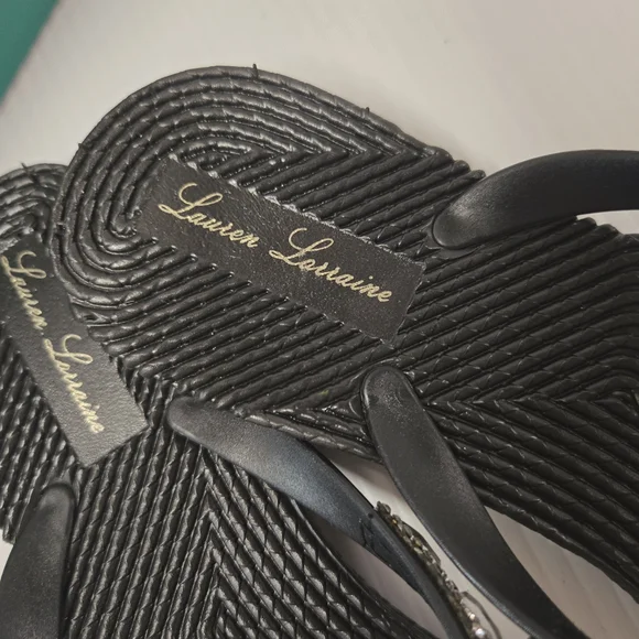 Lauren Lorraine Black Sandals with Silver Accents Size 6 NWT Gigi - Picture 4 of 7